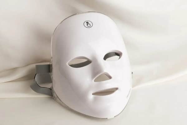 Eastward Comfort Glow Facial Mask