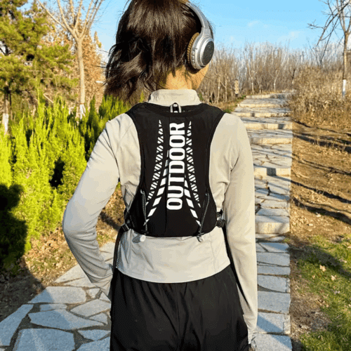 TrailVest (Official Retailer) [year]